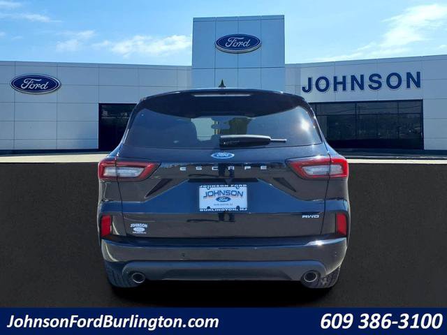 Certified 2023 Ford Escape ST-Line w/ Tech Pack #1 AWD/4WD image 4
