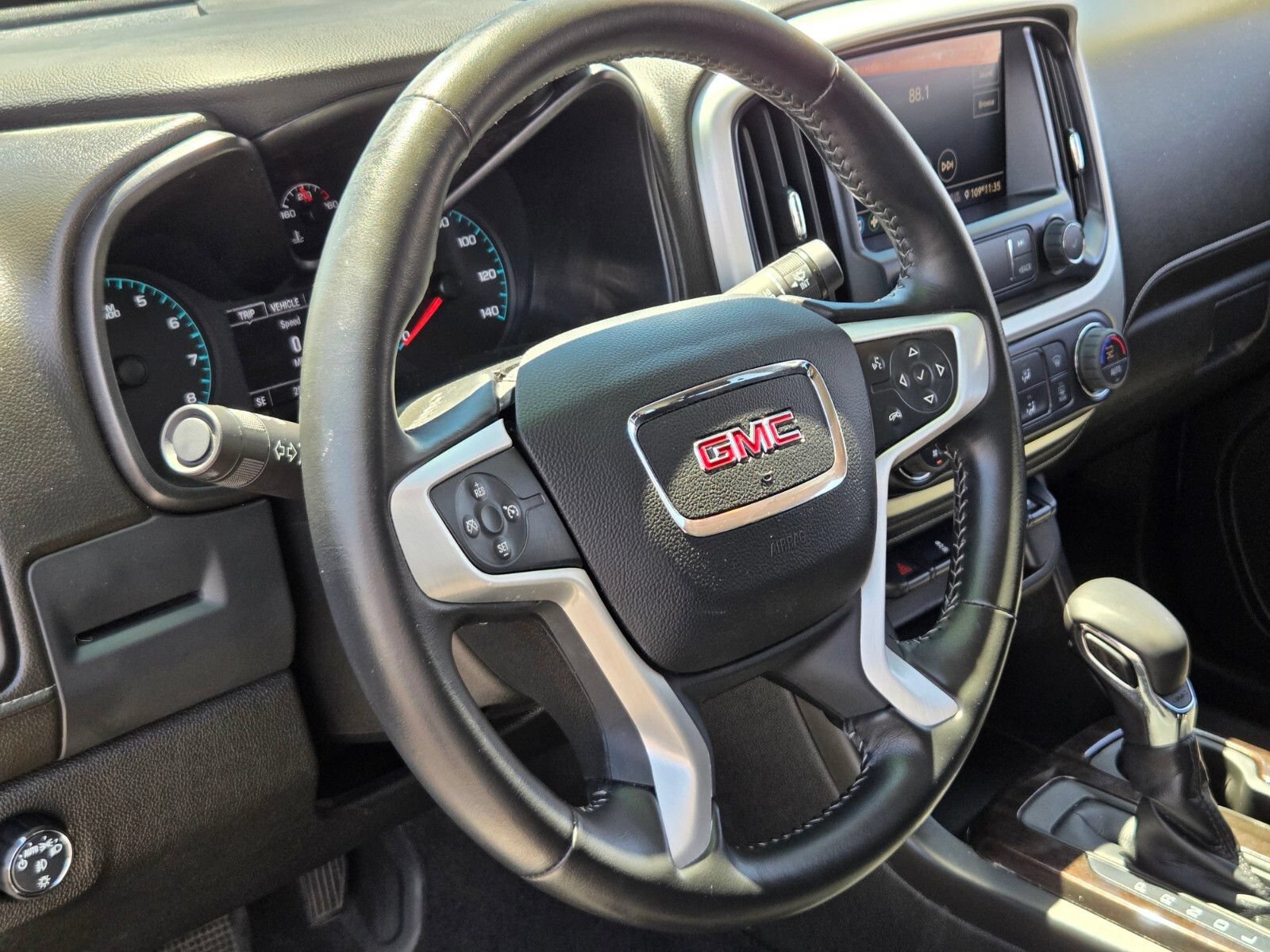 Used 2022 GMC Canyon Elevation w/ Trailering Package RWD image 17