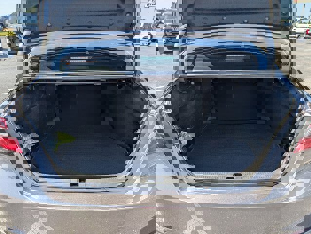 Used 2024 Toyota Camry SE image 32