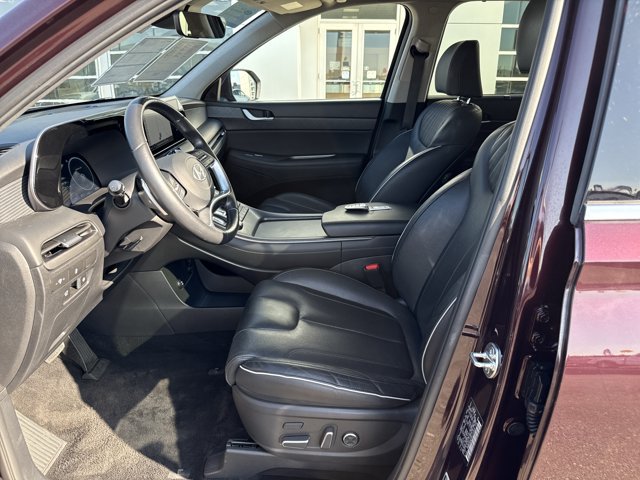Used 2024 Hyundai Palisade Limited FWD image 12