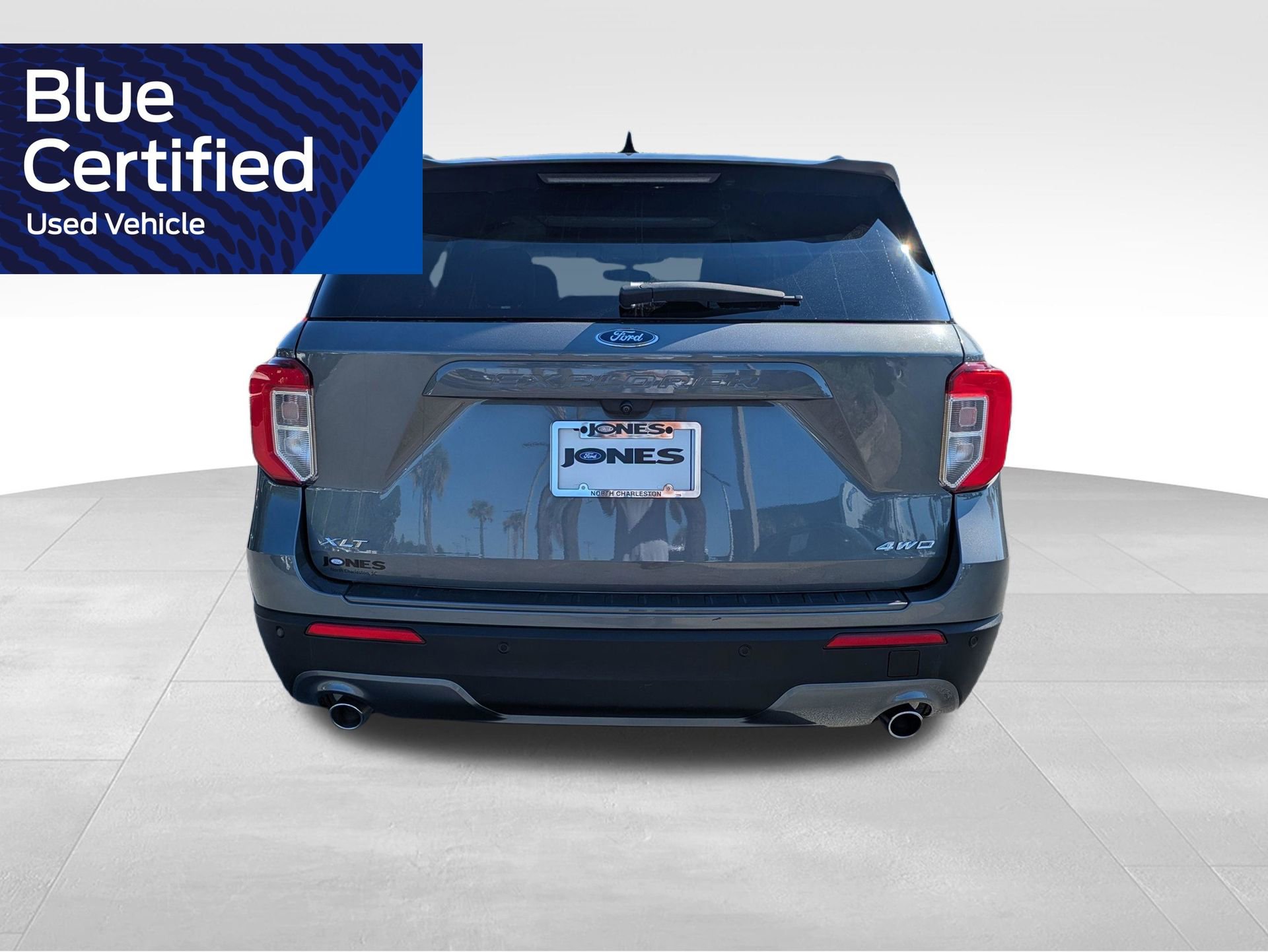 Certified 2023 Ford Explorer XLT w/ Equipment Group 202A AWD/4WD image 7