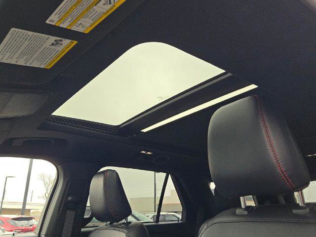 Certified 2023 Ford Explorer ST-Line w/ Class IV Trailer Tow Package image 30