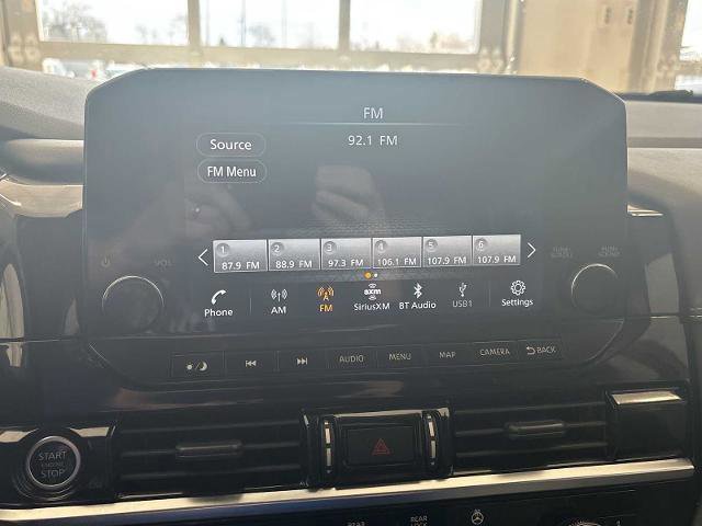 Used 2023 Nissan Pathfinder Platinum AWD/4WD image 12