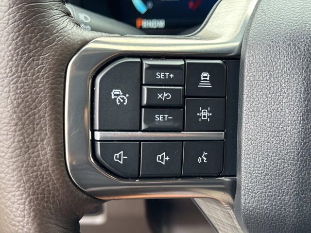 Certified 2025 Ford F350 King Ranch w/ Tremor Off-Road Package AWD/4WD image 9