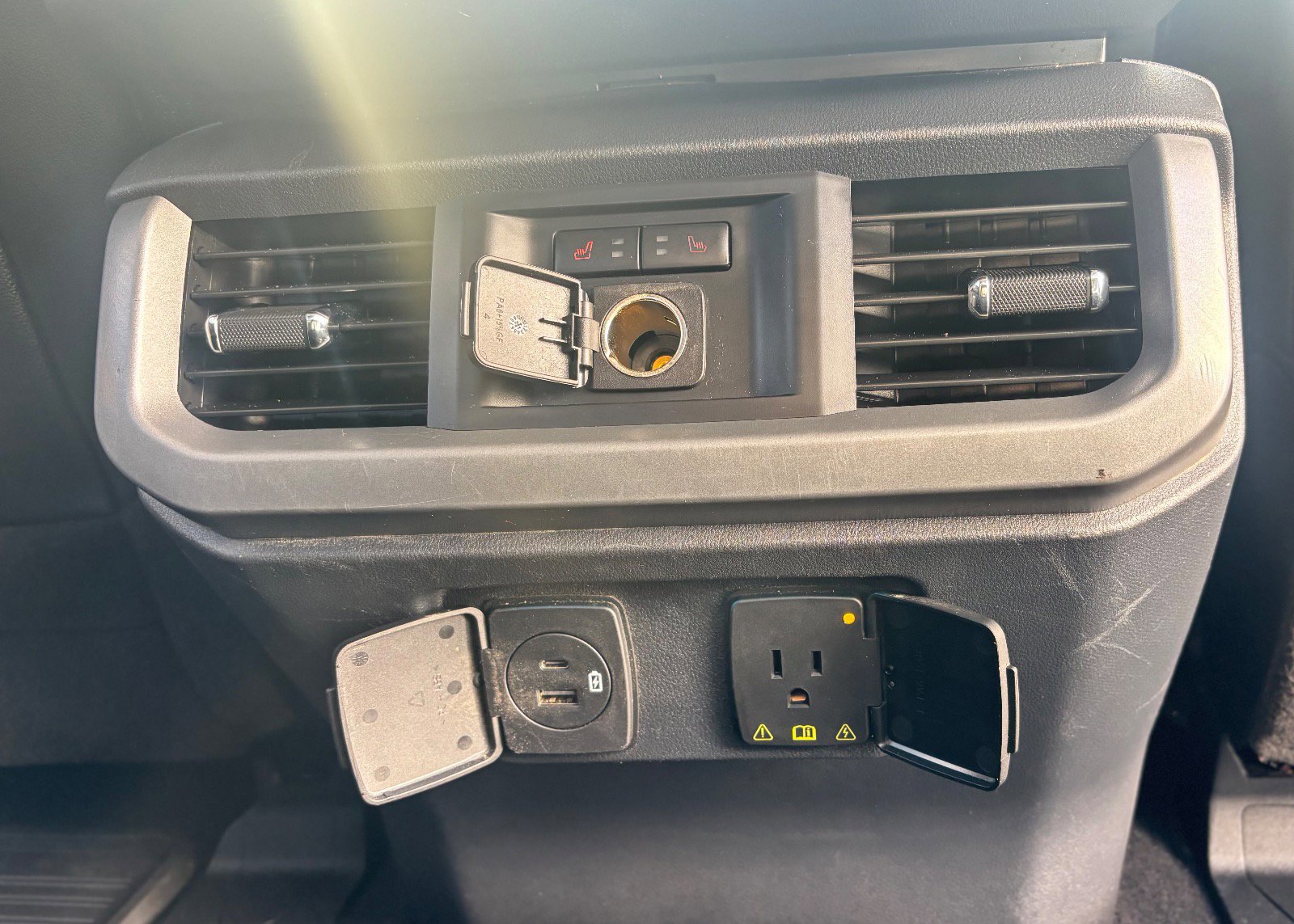 Certified 2022 Ford F150 Lariat w/ Equipment Group 502A High image 24