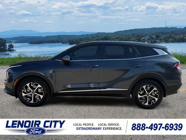 Used 2024 Kia Sportage EX FWD image 6