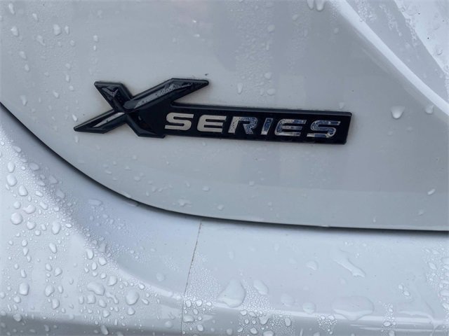 Used 2023 Toyota Camry SE image 7