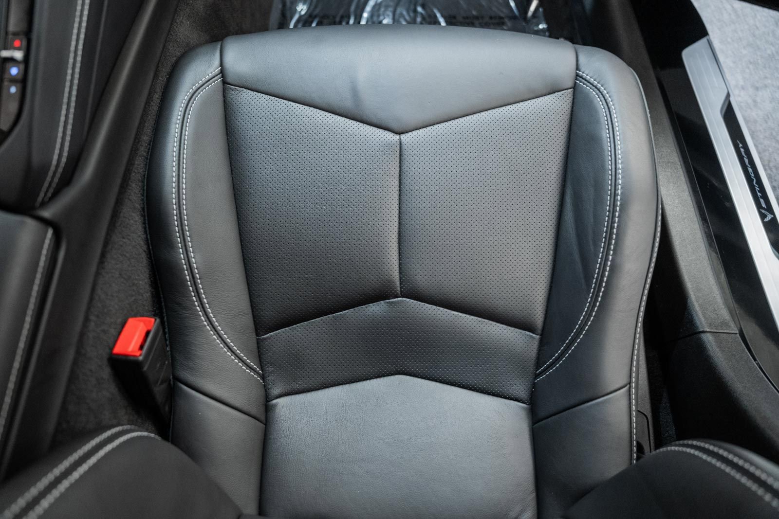 Used 2022 Chevrolet Corvette Stingray Coupe w/ 1LT image 37