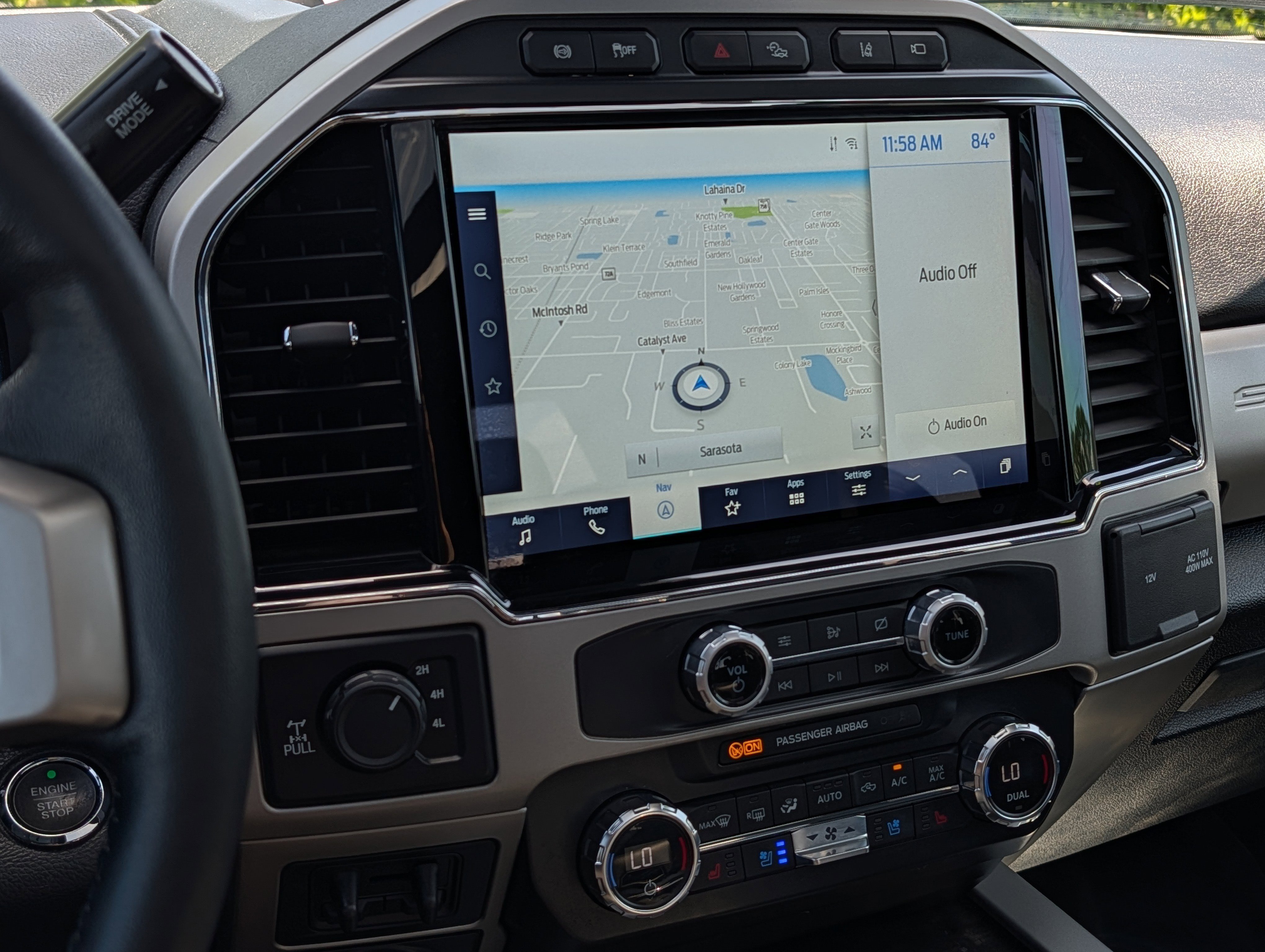 Certified 2022 Ford F250 Lariat w/ Tremor Off-Road Package image 36