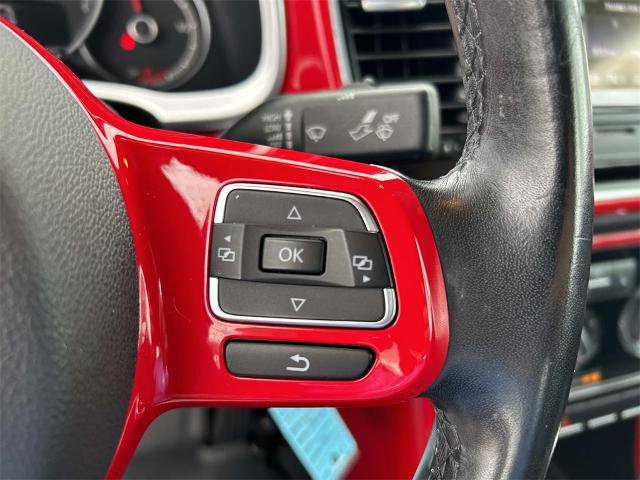 Used 2018 Volkswagen Beetle 2.0T S image 22