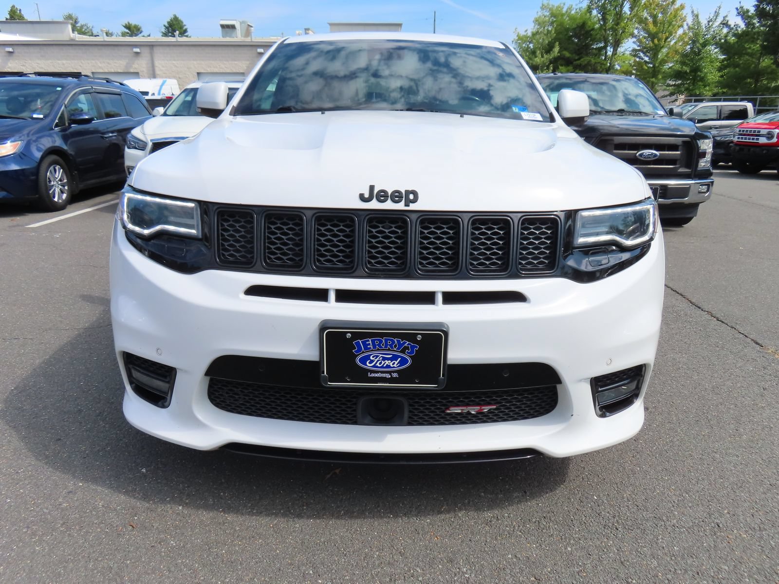 Used 2020 Jeep Grand Cherokee SRT w/ Trailer Tow Group IV AWD/4WD image 2