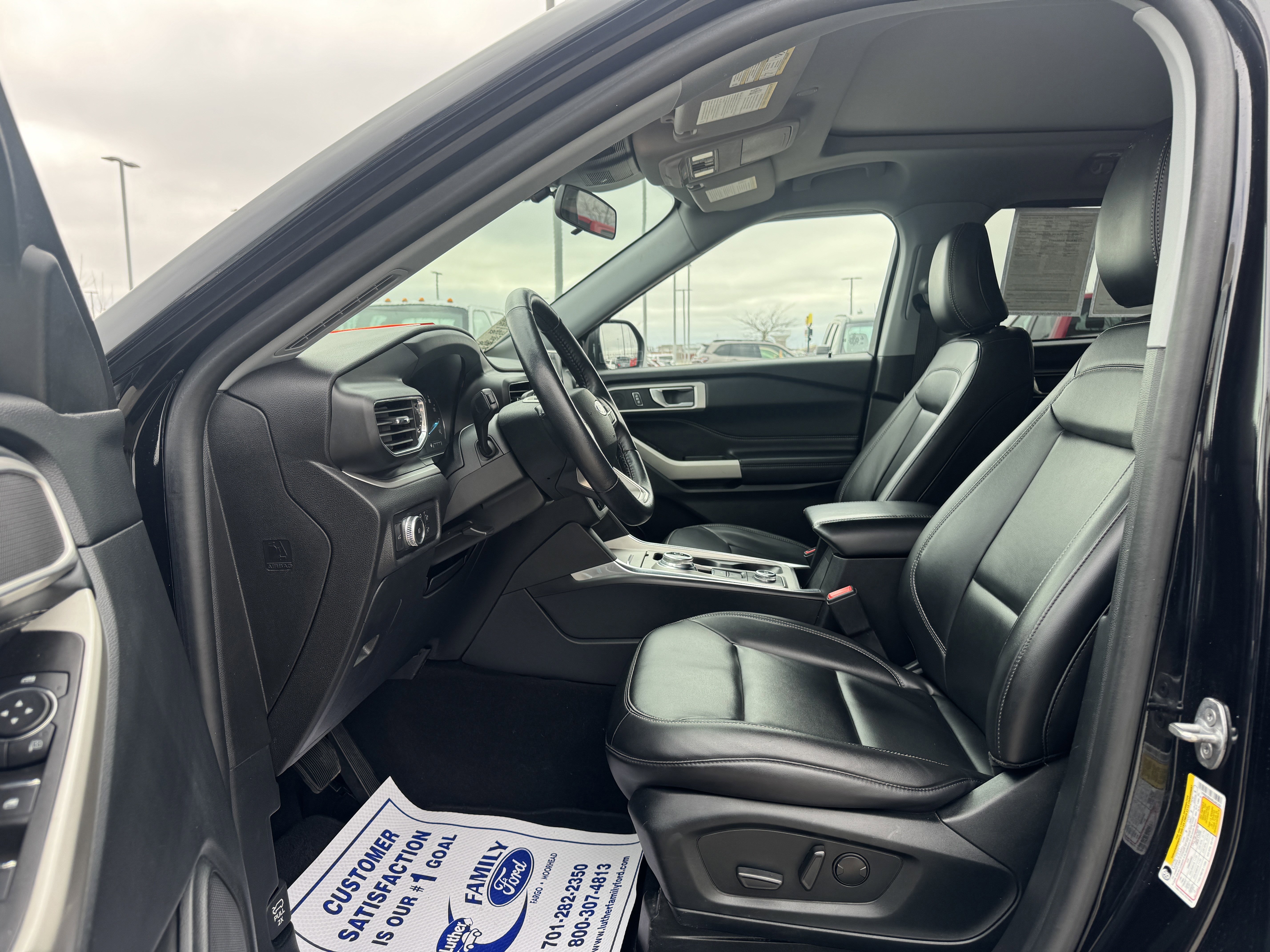 Certified 2022 Ford Explorer XLT AWD/4WD image 18