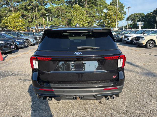 Certified 2025 Ford Explorer ST AWD/4WD image 6