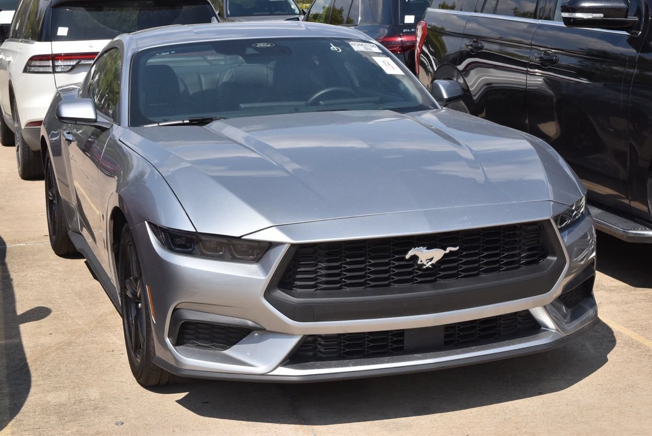Certified 2026 Ford Mustang Premium RWD image 4