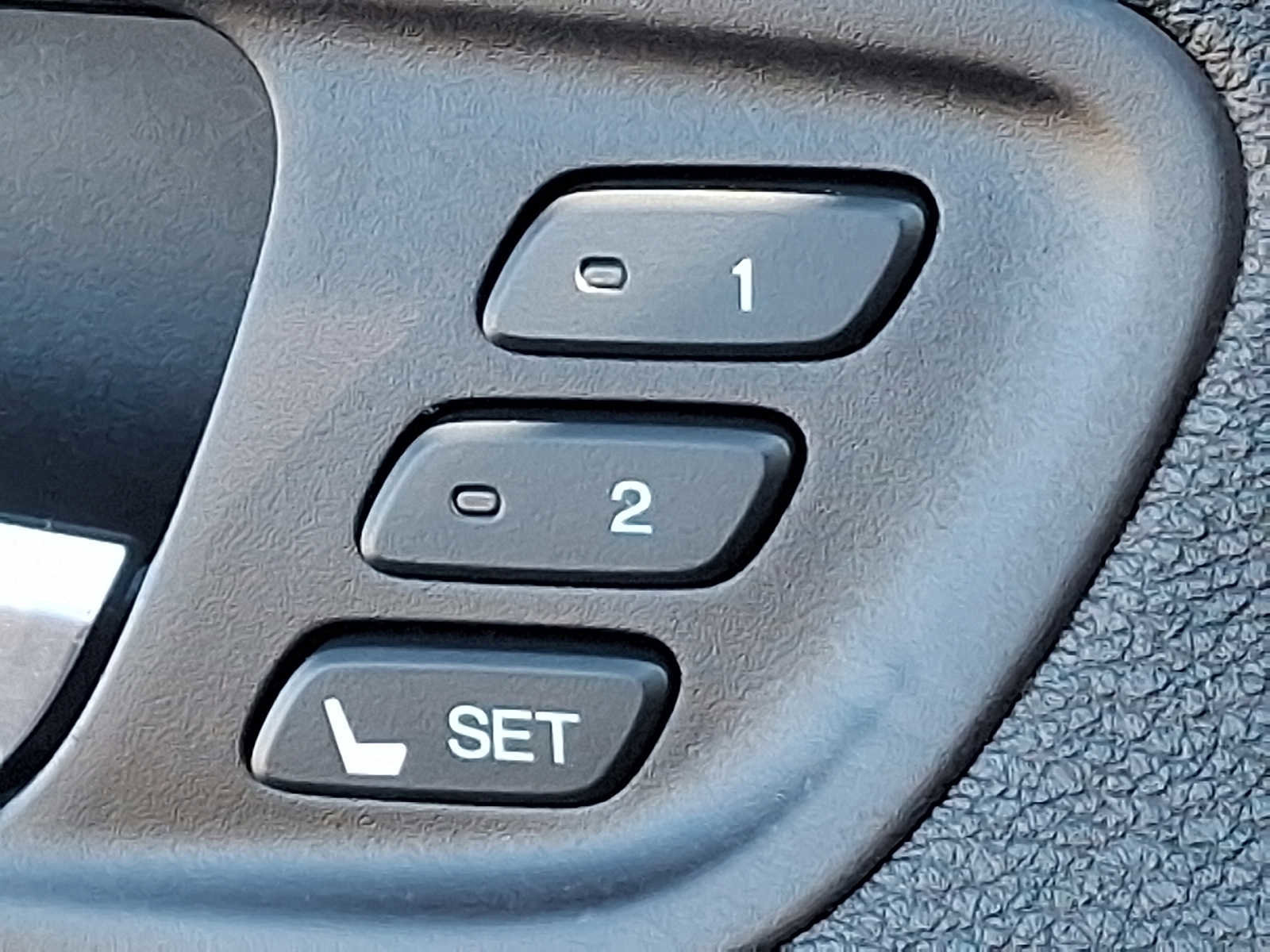 Used 2017 Acura MDX SH-AWD image 24