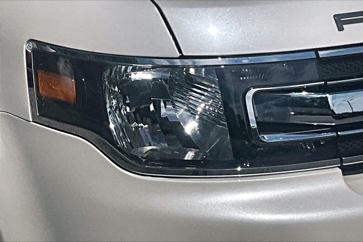 Certified 2019 Ford Flex SEL w/ Equipment Group 202A AWD/4WD image 30