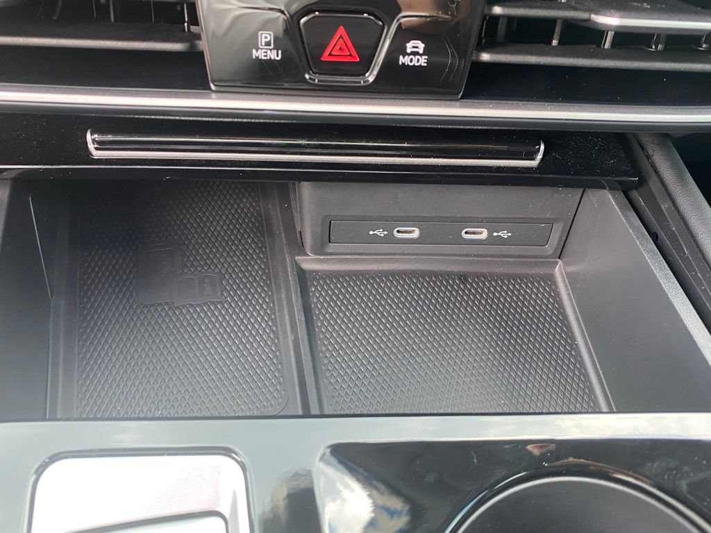 Used 2024 Volkswagen Atlas SE FWD image 19