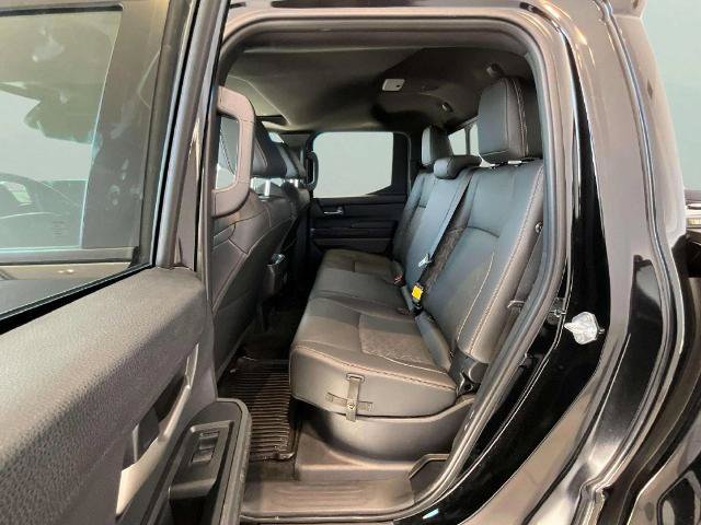 Used 2024 Toyota Tacoma Limited w/ Limited Package (LT) AWD/4WD image 17