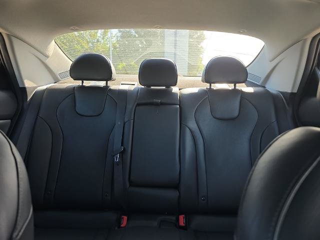 Used 2023 Hyundai Elantra Limited FWD image 40
