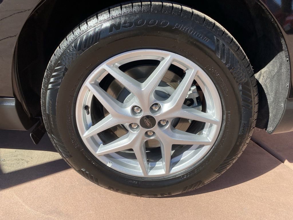 Certified 2023 Ford Edge SEL image 36