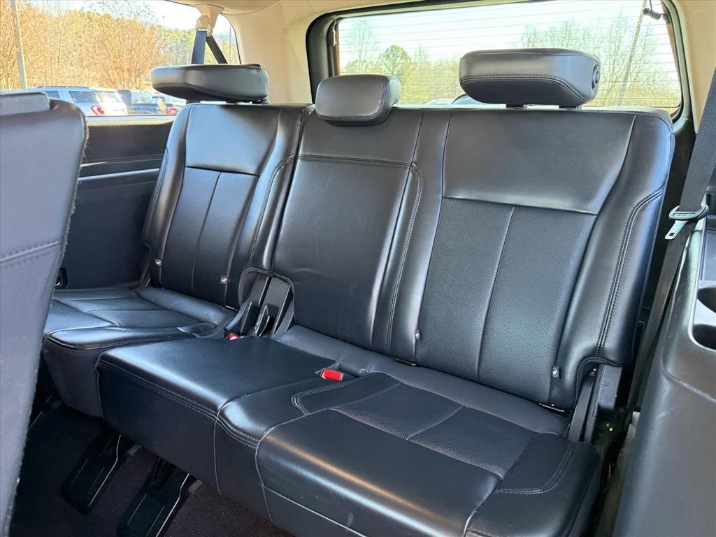 Certified 2023 Ford Expedition Max XLT image 15