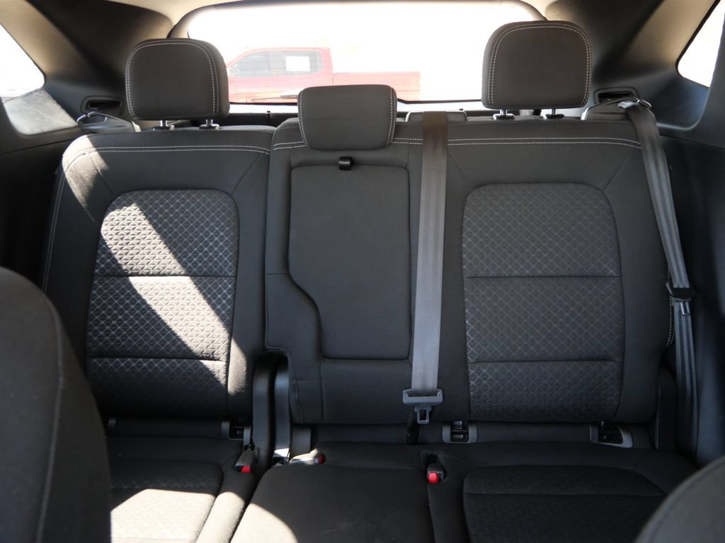 Certified 2025 Ford Escape Active AWD/4WD image 16