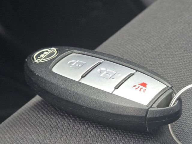 Used 2022 Nissan Frontier S w/ Technology Package image 35