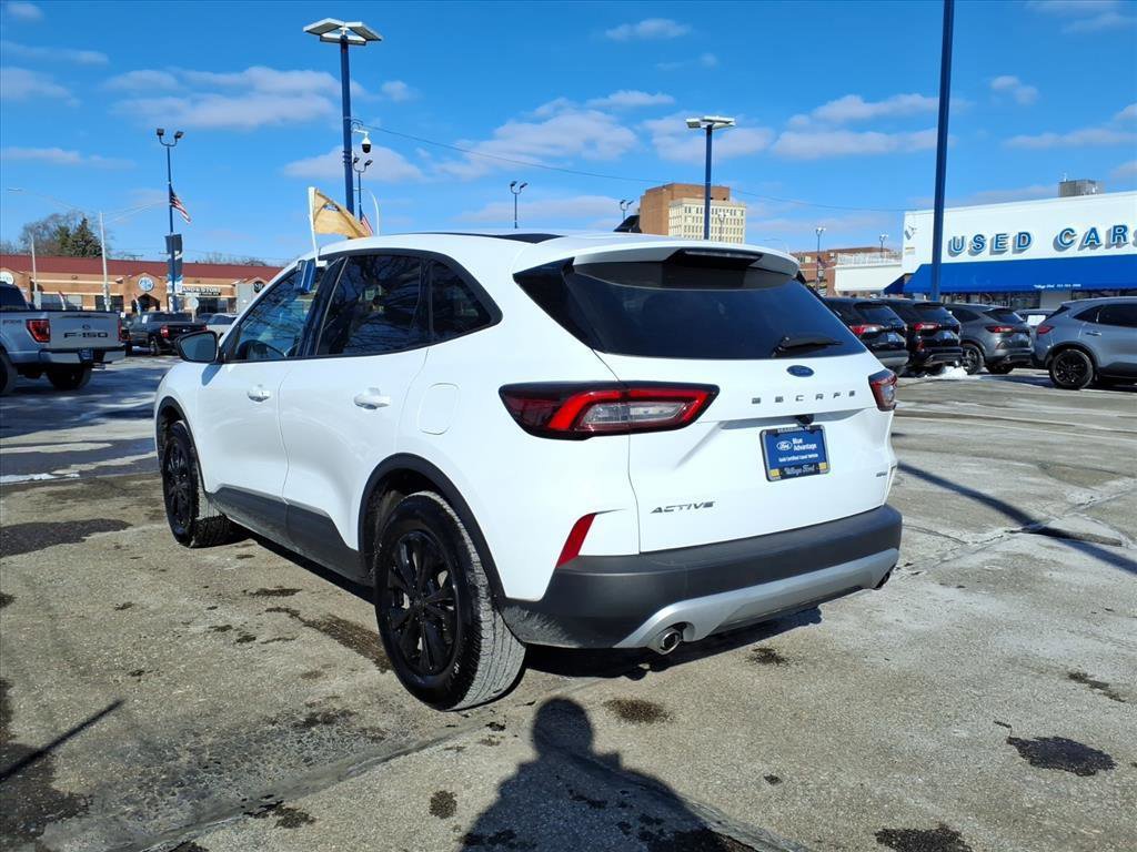Certified 2025 Ford Escape Active image 8
