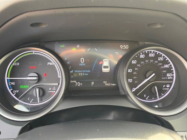 Used 2022 Toyota Camry XSE FWD image 8
