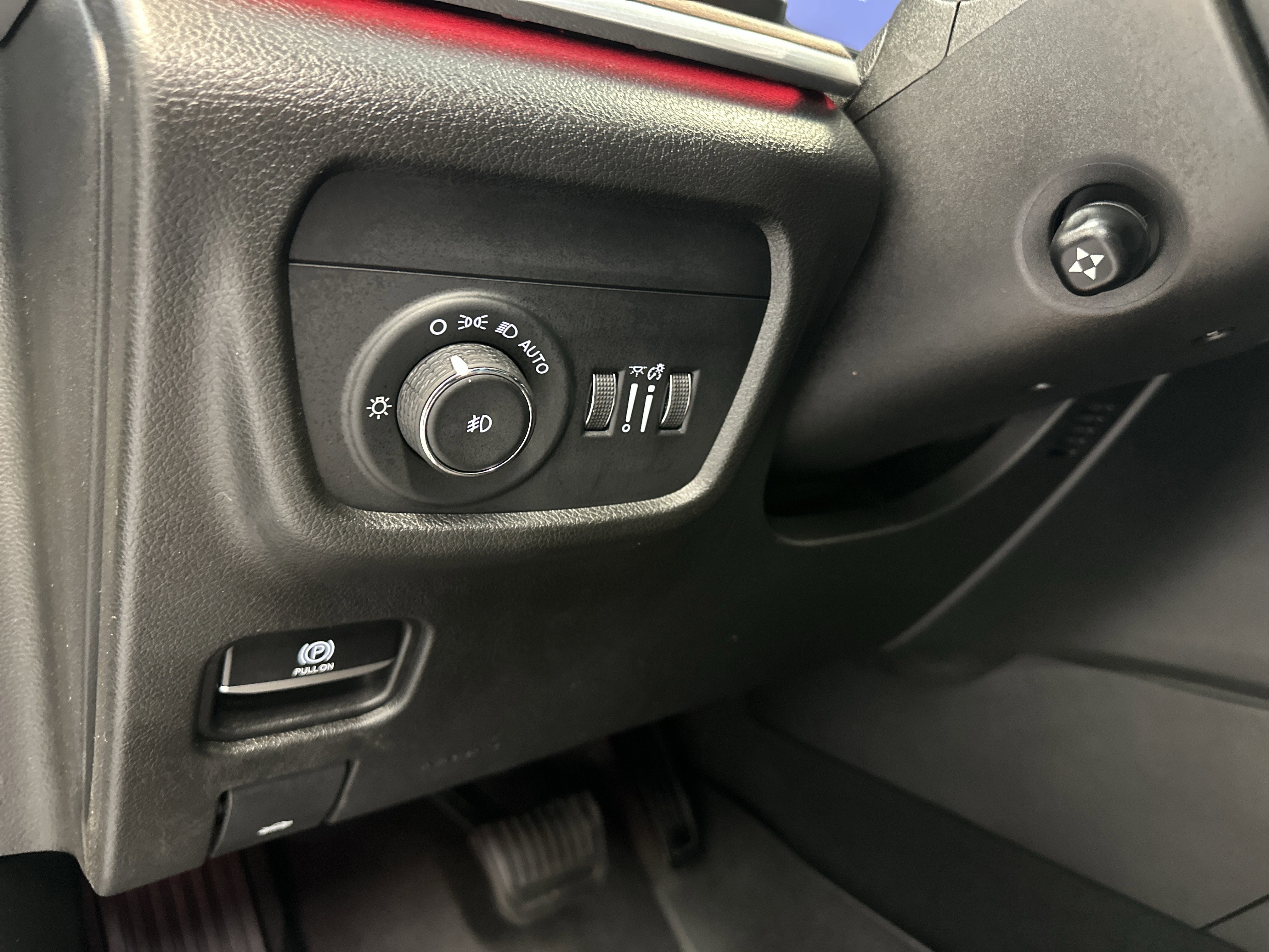 Used 2022 Jeep Grand Cherokee L Summit w/ Advanced Protech Group IV image 24