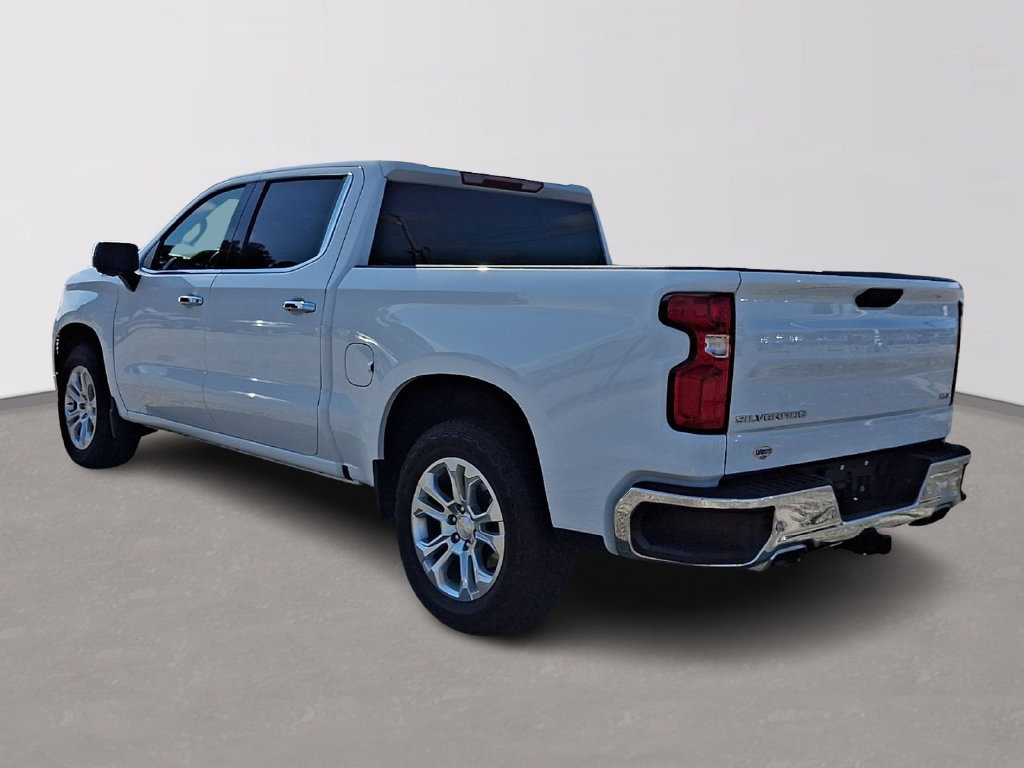 Used 2024 Chevrolet Silverado 1500 LTZ AWD/4WD image 4