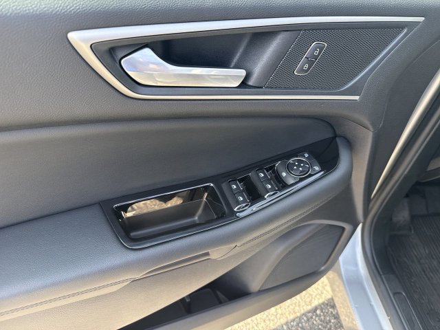 Certified 2020 Ford Edge SEL w/ Convenience Package FWD image 26