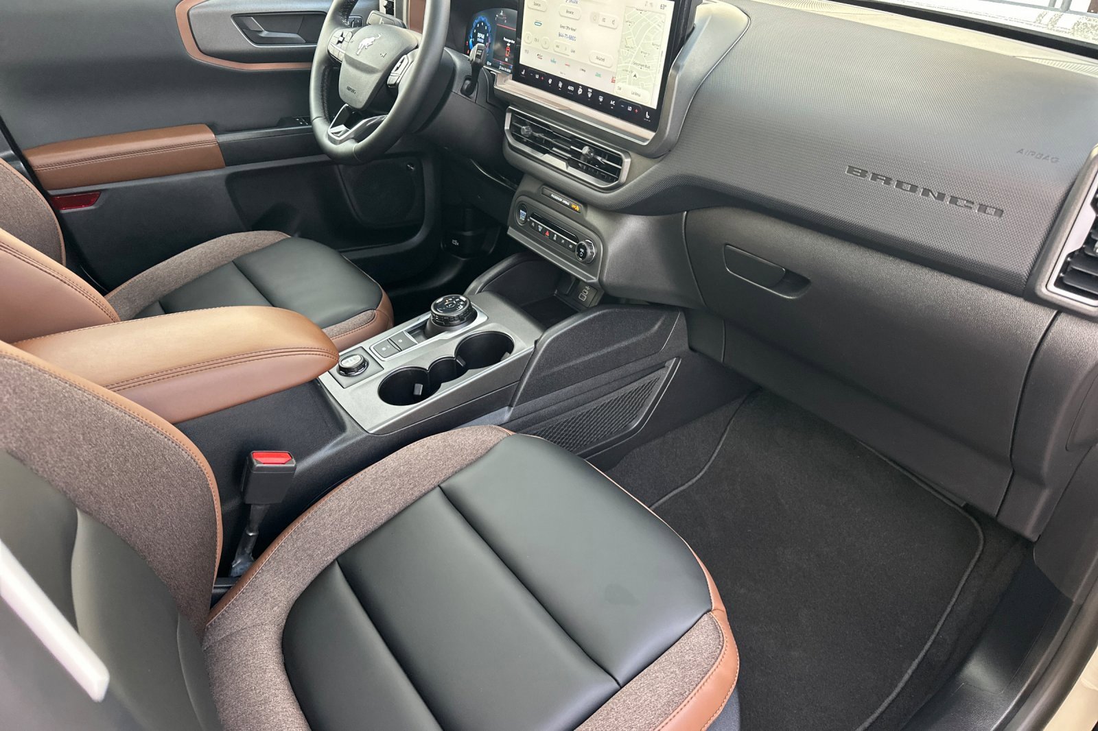 Certified 2025 Ford Bronco Sport Outer Banks w/ Outer Banks Tech Package+ image 15