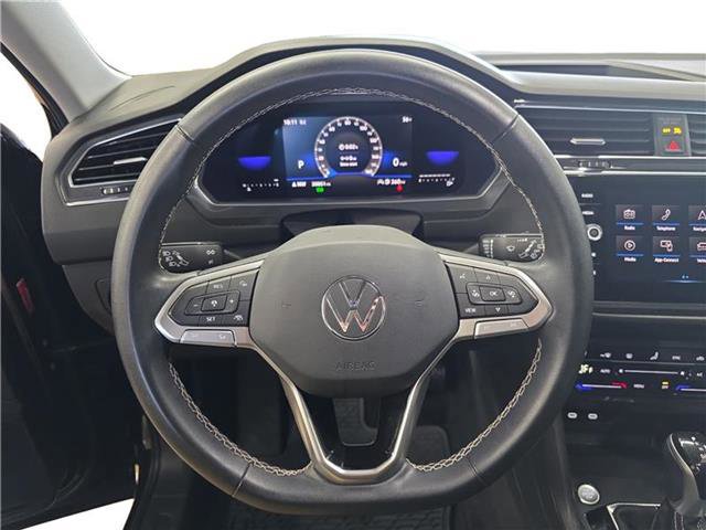 Used 2022 Volkswagen Tiguan SE image 11