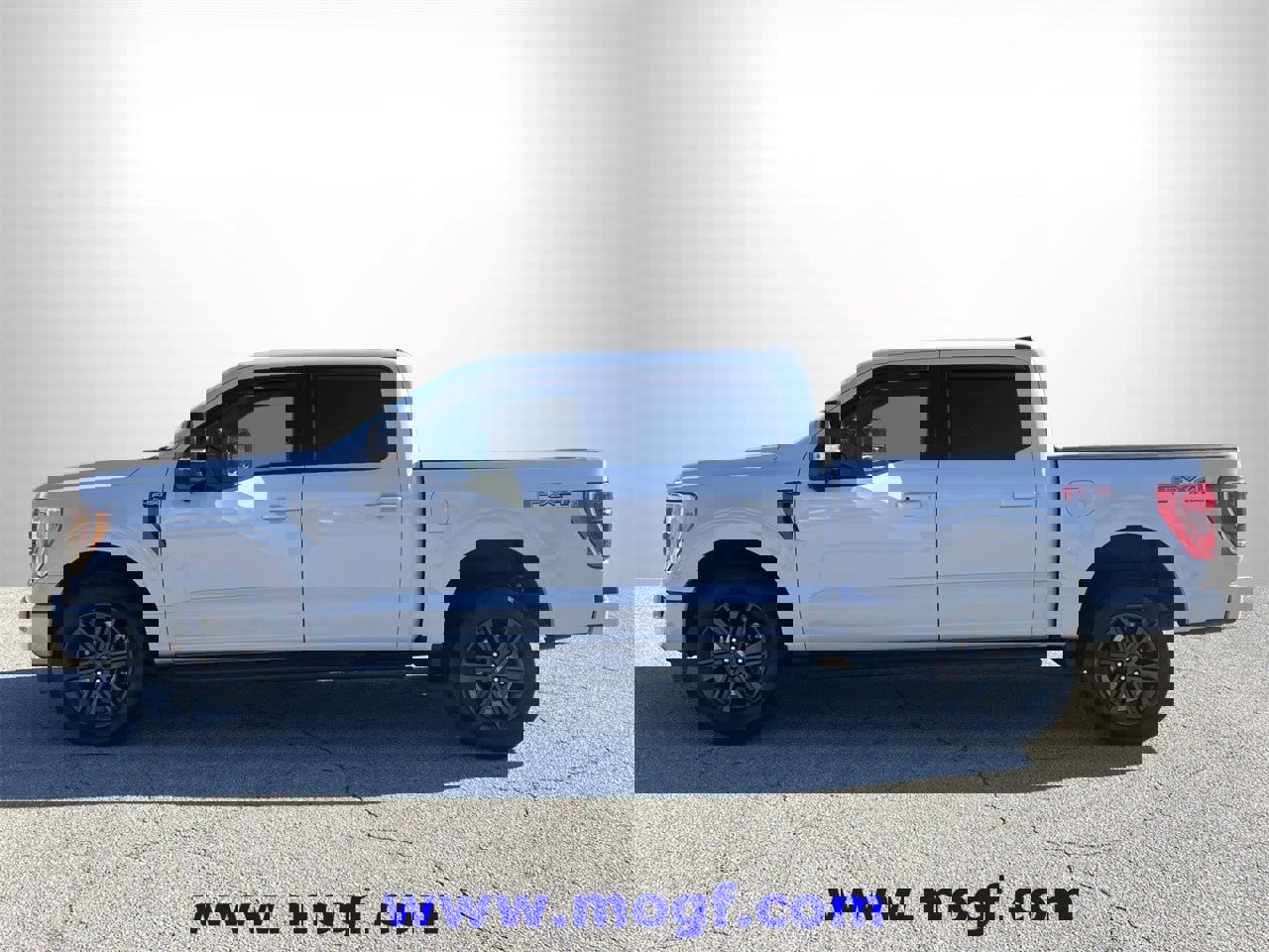 Certified 2022 Ford F150 XLT w/ Equipment Group 302A High image 29