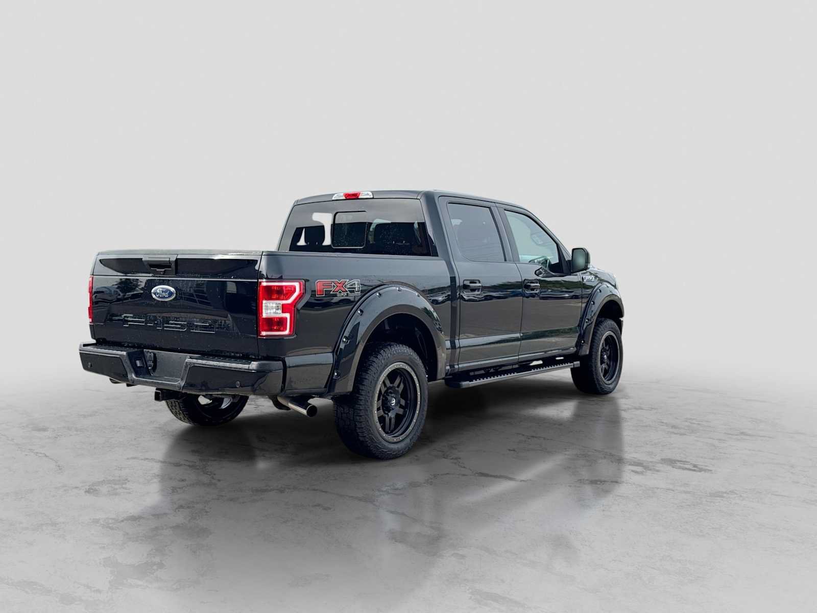 Certified 2020 Ford F150 XLT w/ Equipment Group 302A Luxury AWD/4WD image 6