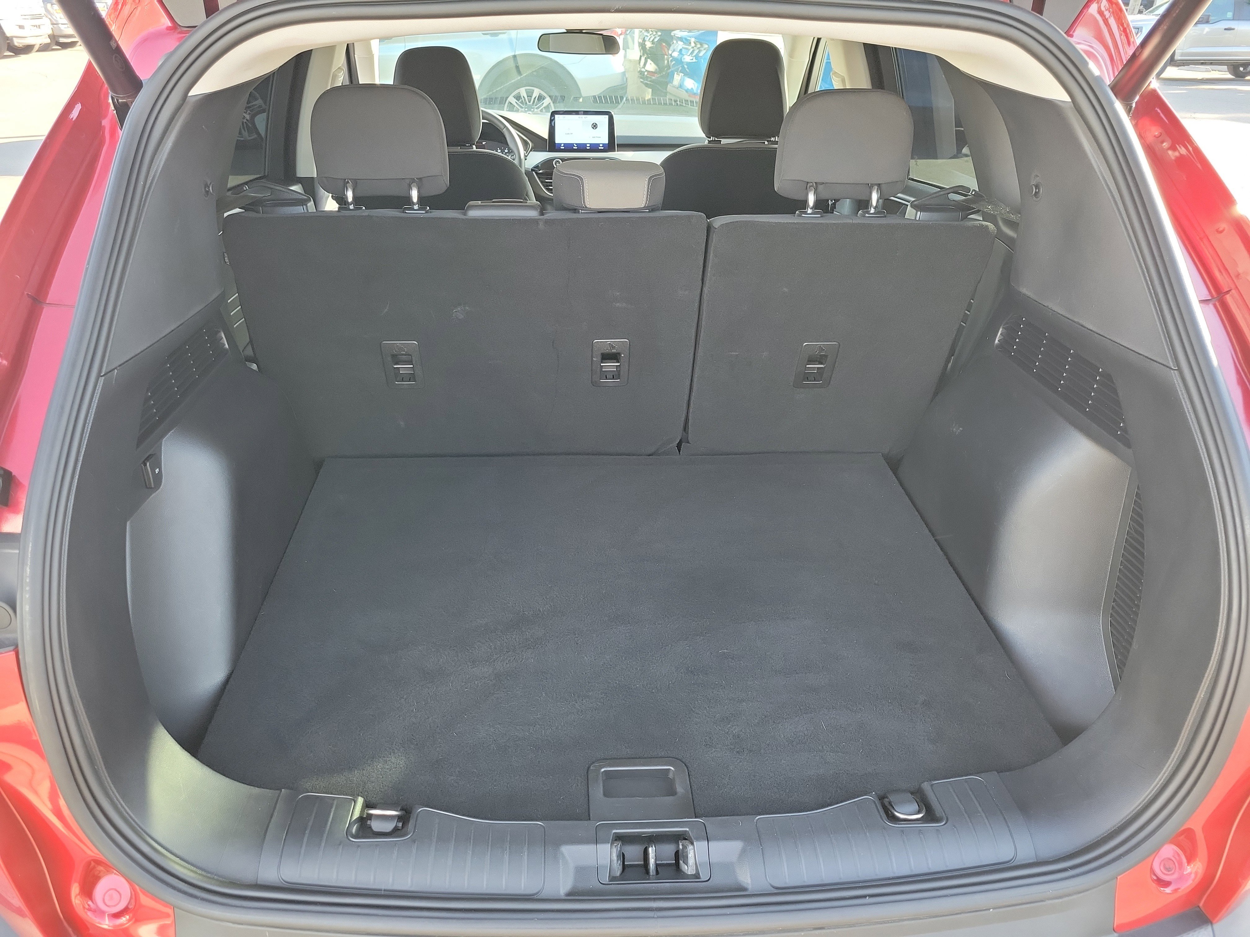 Certified 2022 Ford Escape SE w/ SE Sport Appearance Package FWD image 13