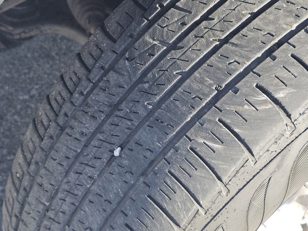 Used 2023 Toyota RAV4 XLE image 23