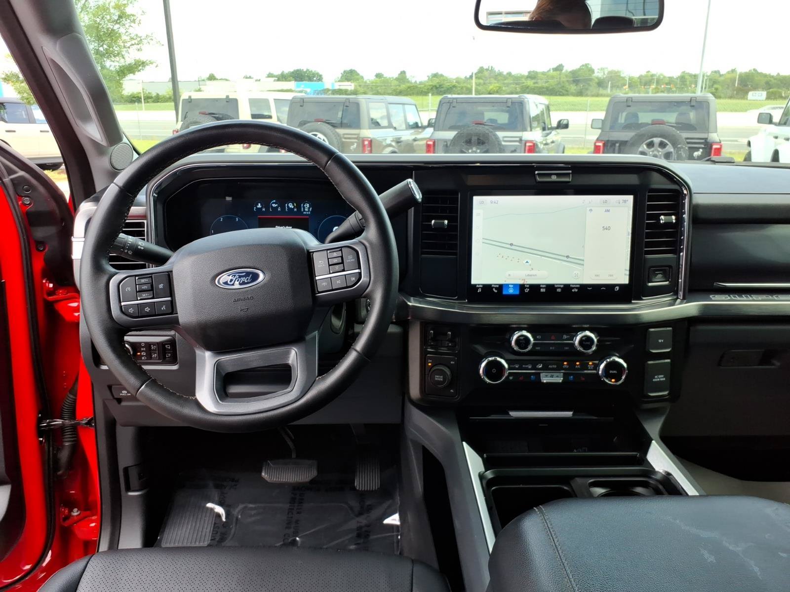 Certified 2025 Ford F450 Lariat w/ Chrome Package AWD/4WD image 16