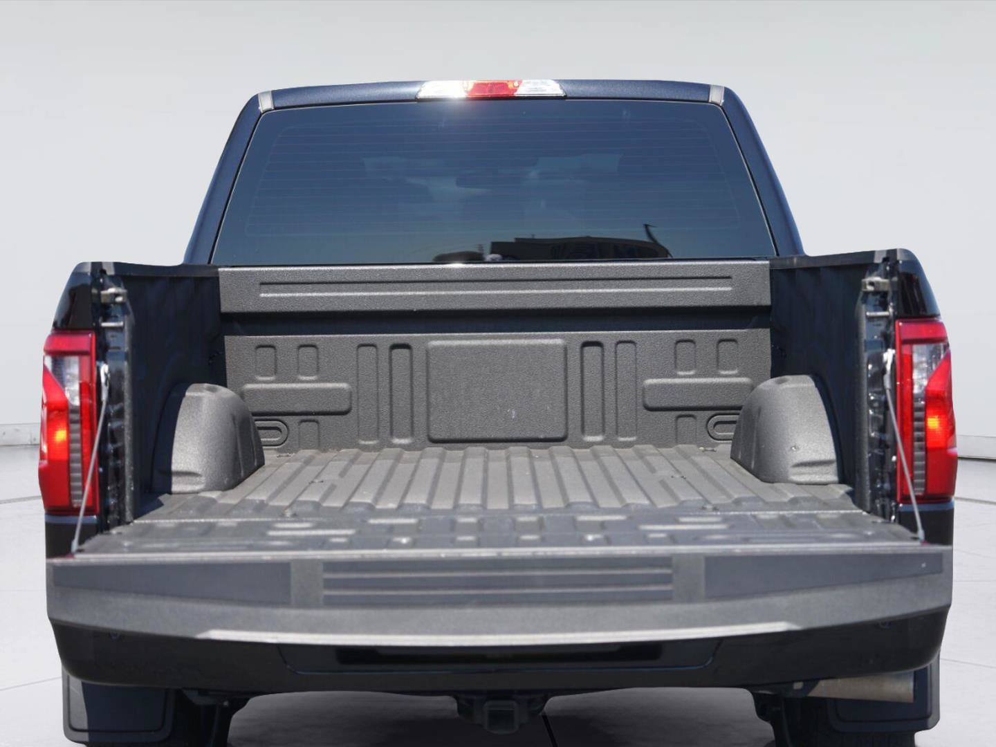 Certified 2025 Ford F150 STX w/ Equipment Group 200A AWD/4WD image 31
