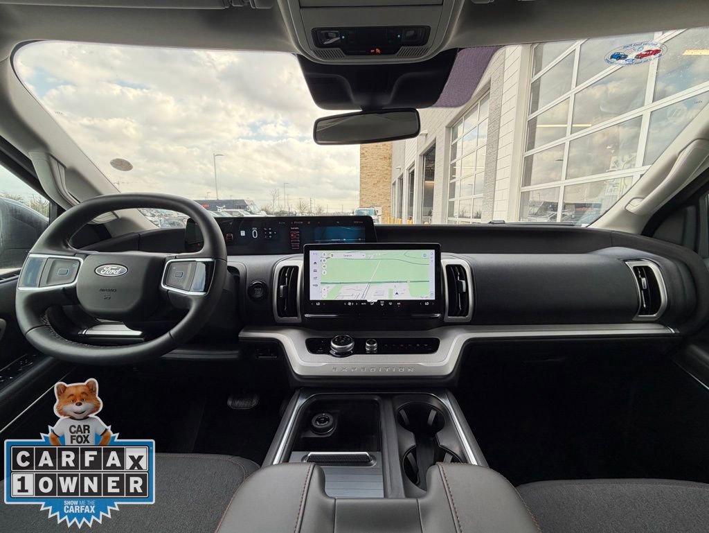 Certified 2025 Ford Expedition Active image 28