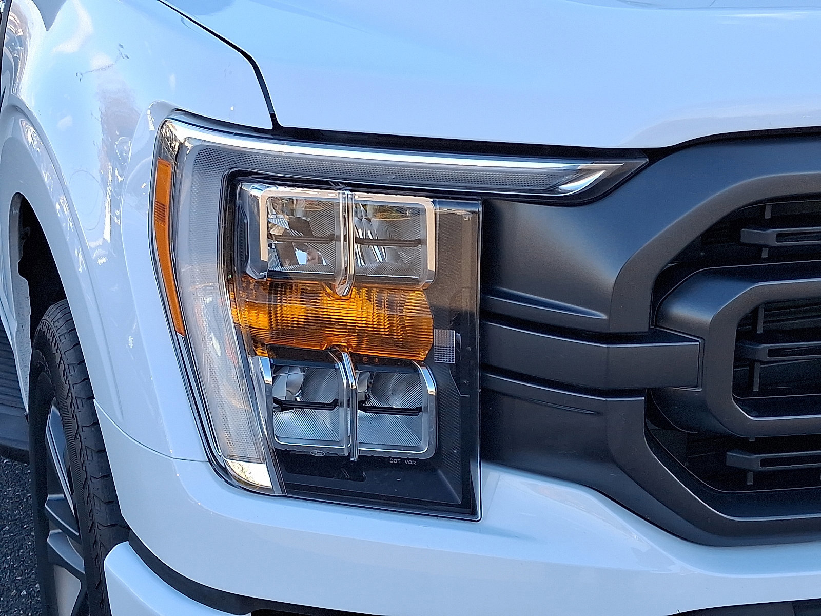 Certified 2023 Ford F150 XLT w/ Equipment Group 302A High image 9