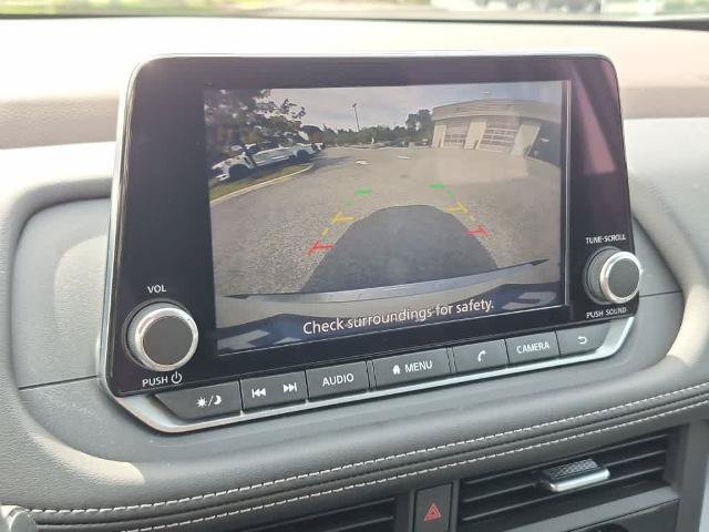 Used 2023 Nissan Rogue SV AWD/4WD image 14