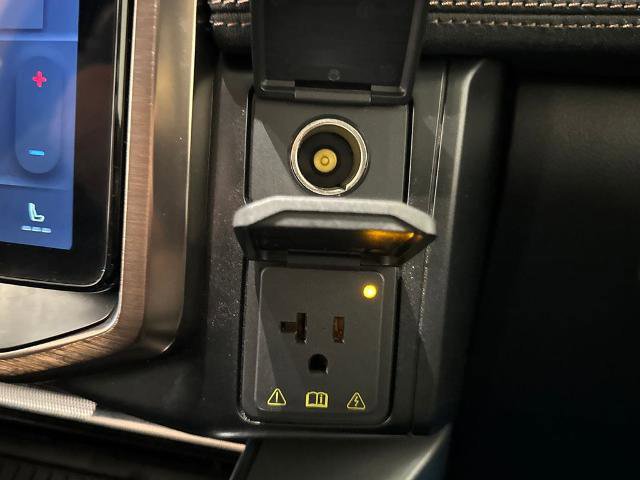 Certified 2023 Ford F150 Lightning Lariat w/ Equipment Group 511A High image 31