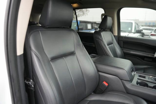 Certified 2023 Ford Expedition XLT image 21
