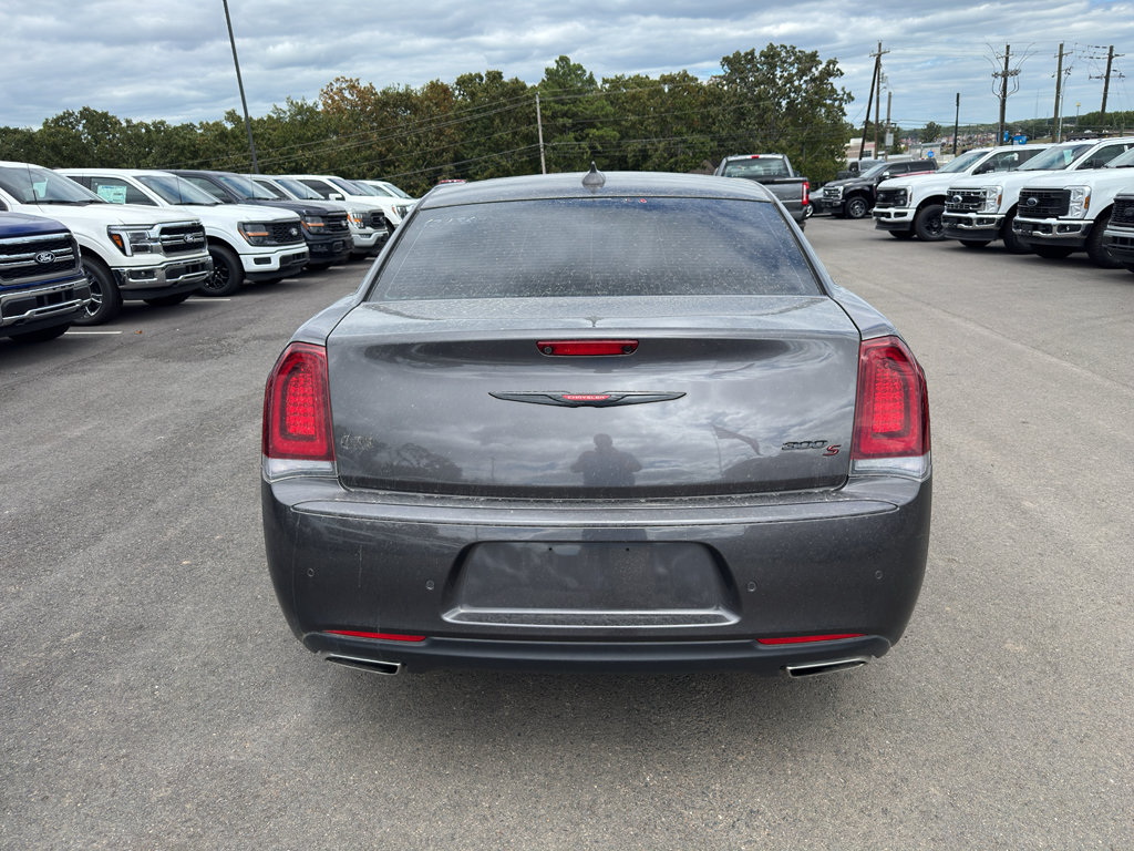 Used 2023 Chrysler 300 S RWD image 6