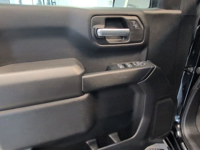 Used 2023 Chevrolet Silverado 1500 Custom image 13