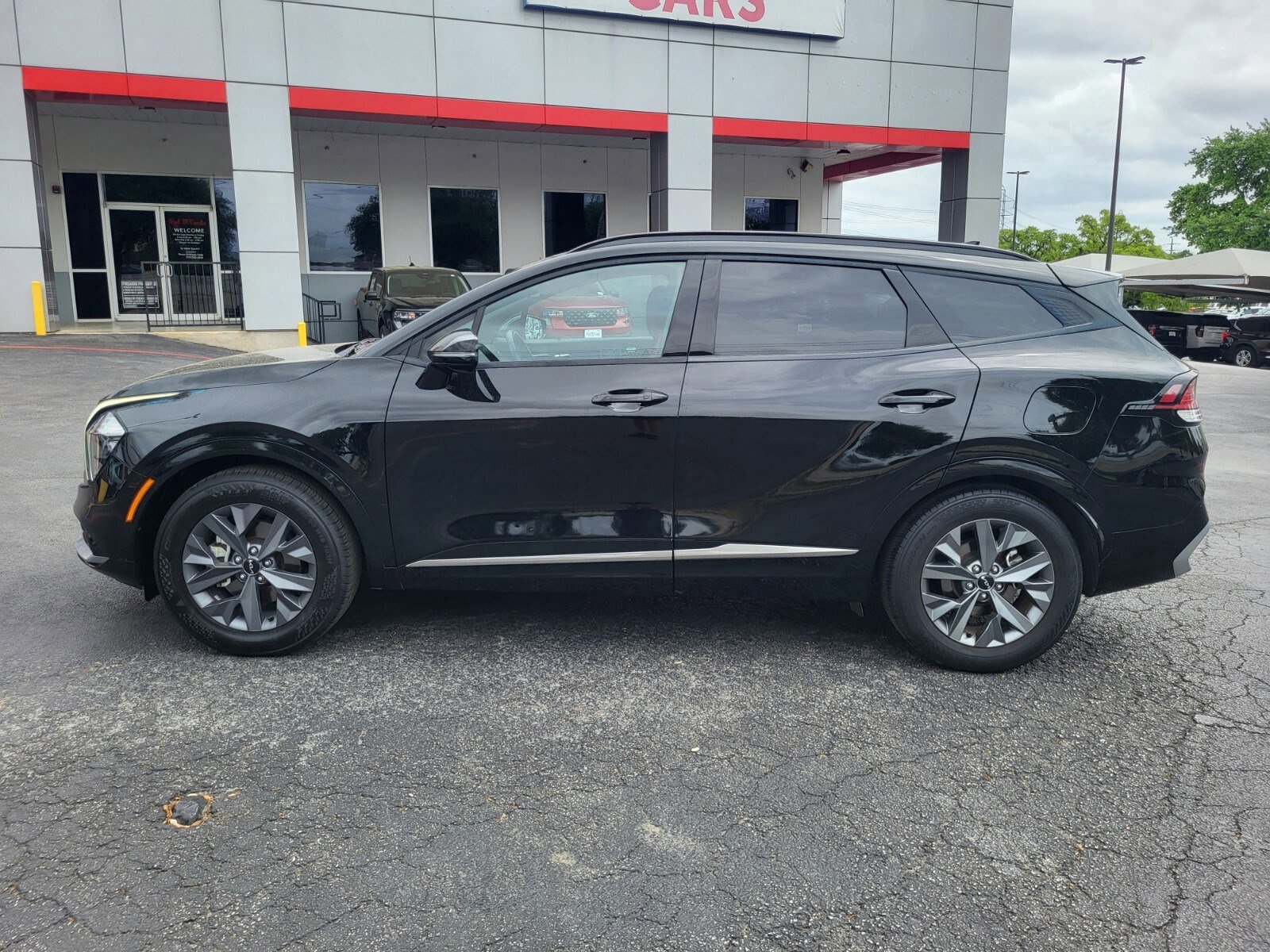 Used 2023 Kia Sportage SX image 6