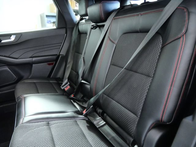 Certified 2023 Ford Escape ST-Line w/ Tech Pack #1 FWD image 12