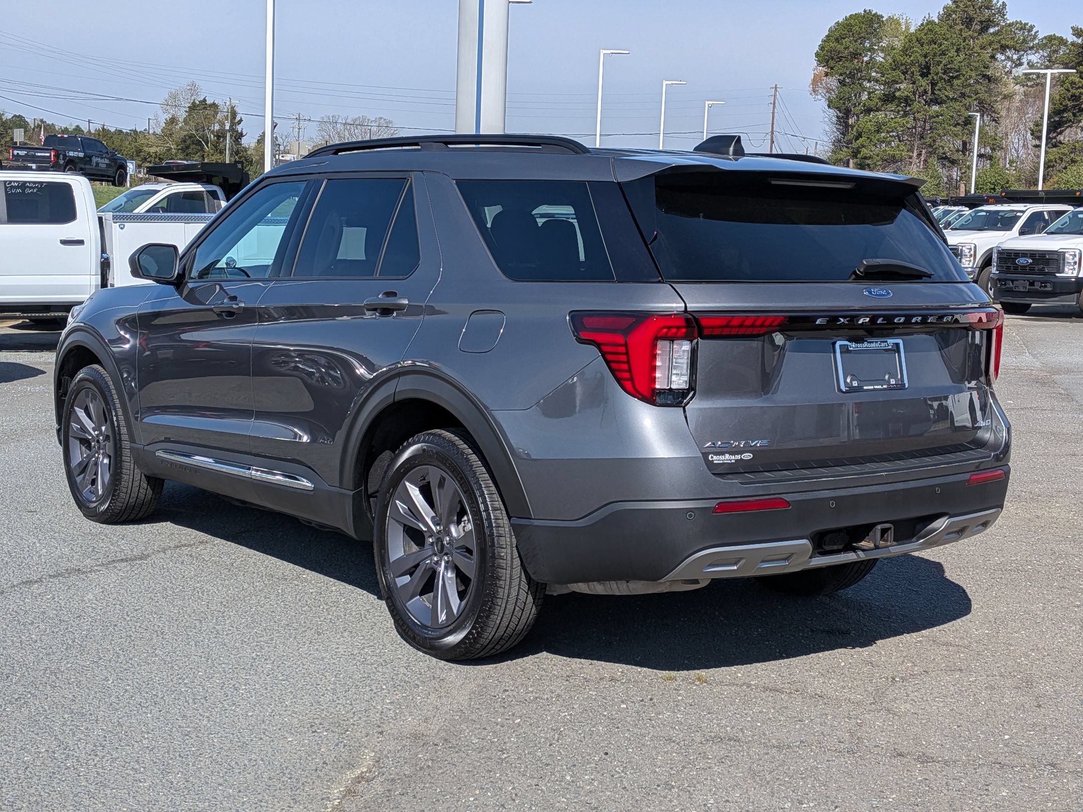 Certified 2025 Ford Explorer Active w/ Active Comfort Package AWD/4WD image 6